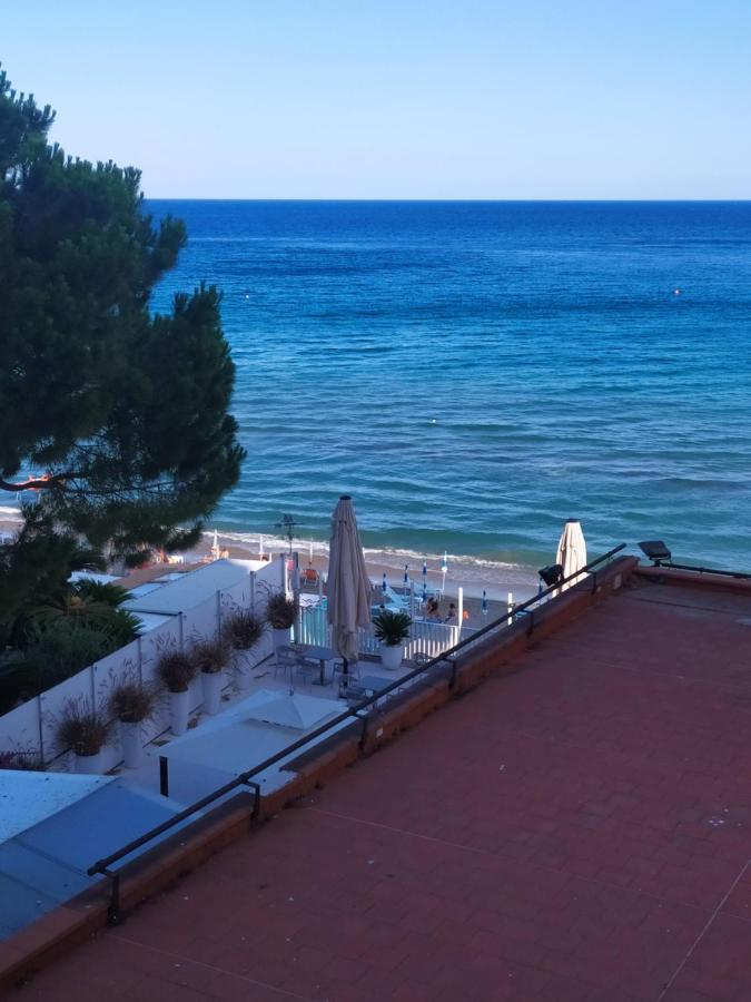 Diana Grand Hotel Alassio Extérieur photo